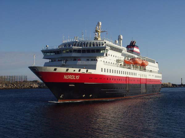 Nordlys | Hurtigruten