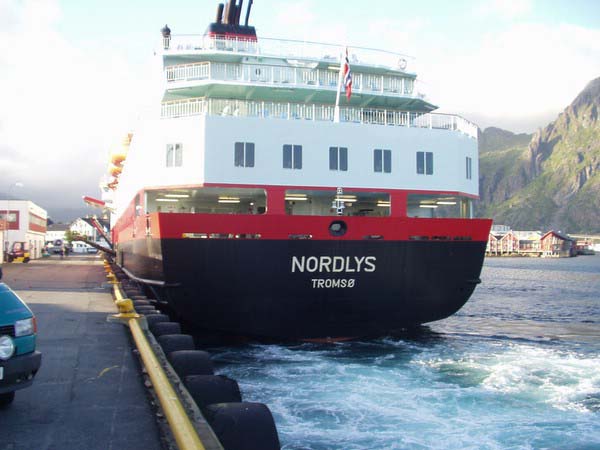 Nordlys | Hurtigruten