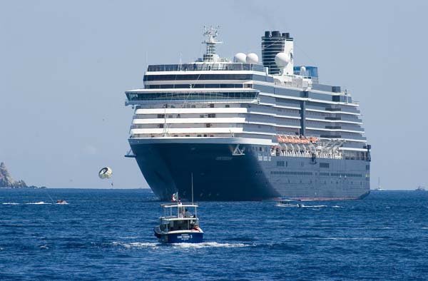 Oosterdam | Holland America Line