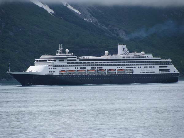 Zaandam | Holland America Line