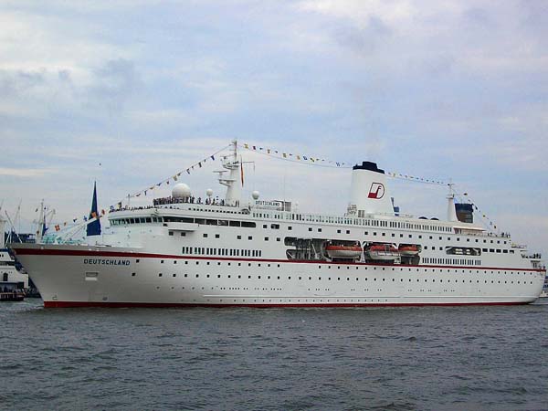 Deutschland | Peter Deilmann Cruises