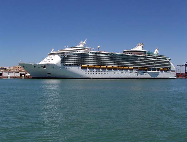 Navigator of the Seas | Royal Caribbean International