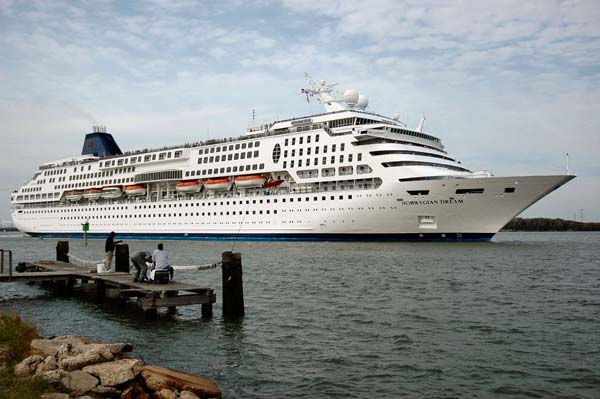 Norwegian Dream | Star Cruises