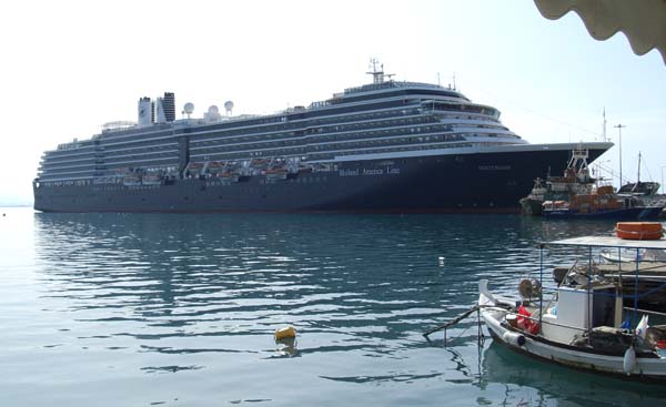 Oosterdam | Holland America Line