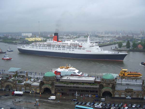 Queen Elizabeth 2 | Cunard Line