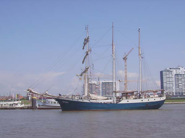 Antigua | Tall Ship Company